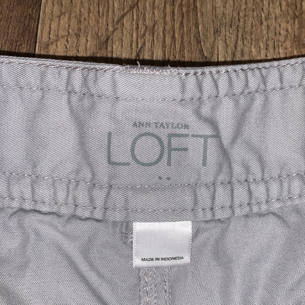 LOFT Size 10 Cuffed Shorts. - Picture 2 of 9